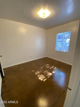 $1,199 | 1530 West Mulberry Drive, Phoenix, AZ 85015