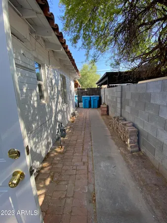 $1,200 | 1530 West Mulberry Drive, Phoenix, AZ 85015