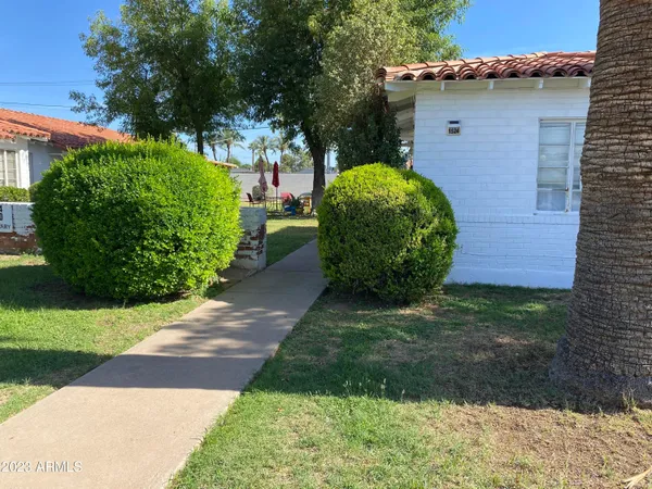 $1,199 | 1530 West Mulberry Drive, Phoenix, AZ 85015