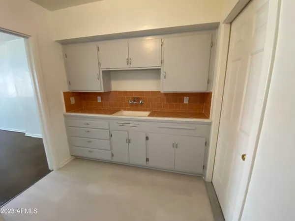 $1,200 | 1530 West Mulberry Drive, Phoenix, AZ 85015