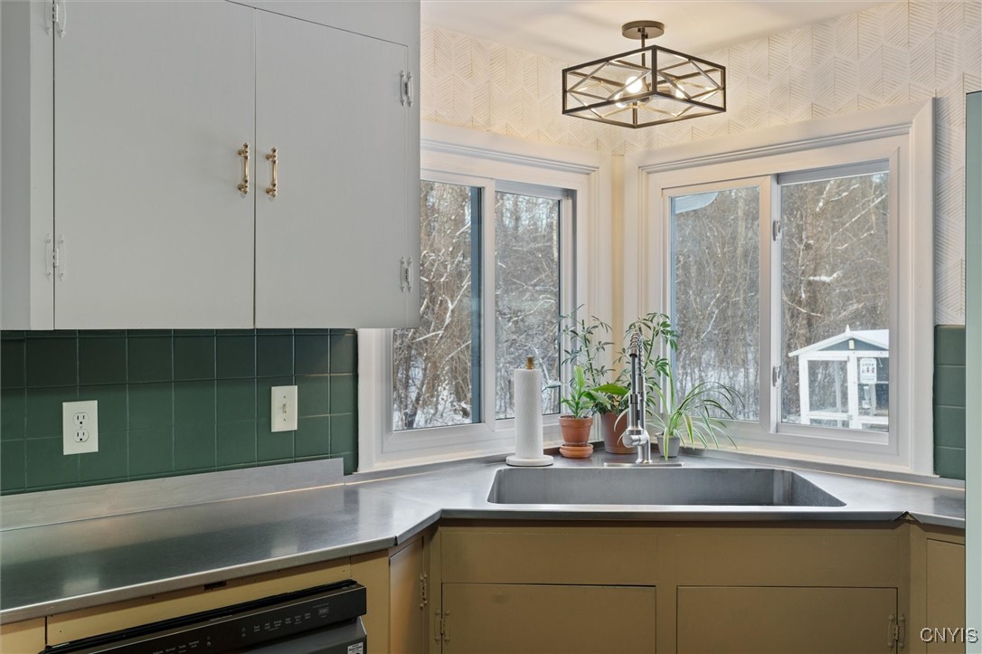 3876 Kennedy Road Onondaga, NY 13120 - Photo 22 of 39