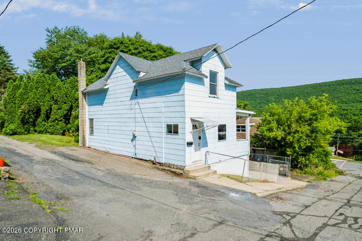 116 Spruce Street Nesquehoning, PA 18240 - Photo 24 of 30 5_116 spruce street-011
