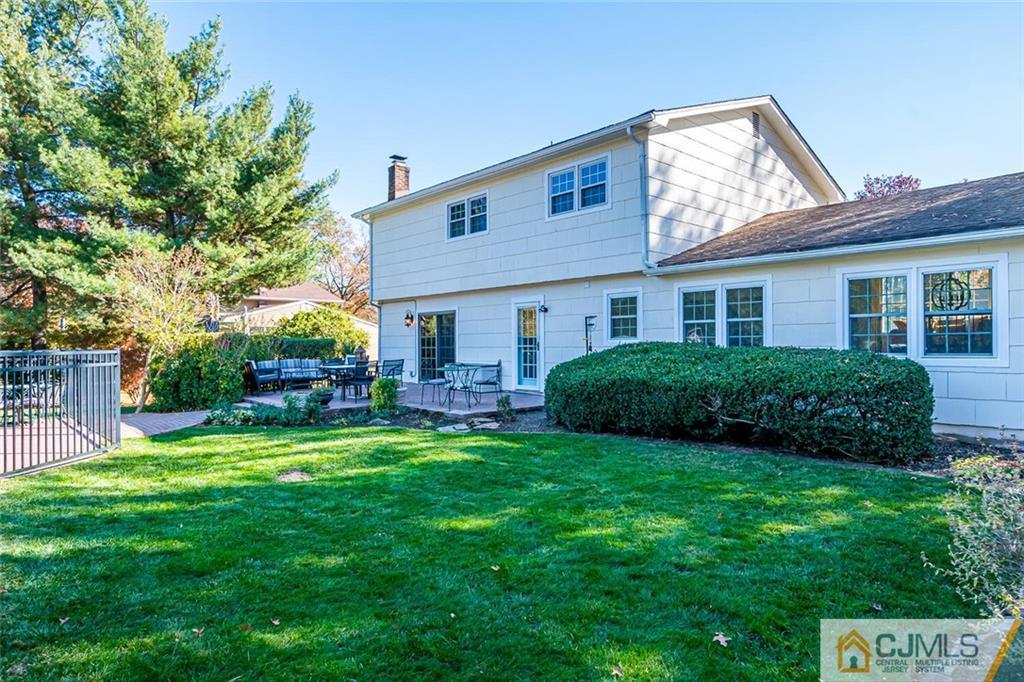 14 Boxwood Road Piscataway, NJ 08854 - Photo 42 of 55 Gallery Image 42