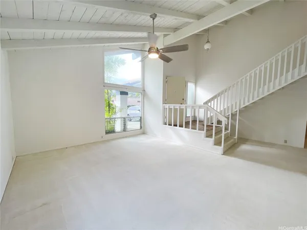 $3,900 | 971 Wainiha Street, Honolulu, HI 96825
