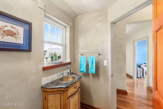 $2,150,000 | 102 Gibbs Court, Beaufort, NC 28516