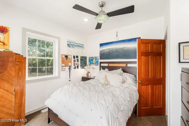 $2,150,000 | 102 Gibbs Court, Beaufort, NC 28516