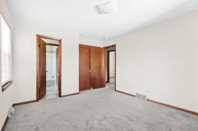 $190,000 | 11213 Myrtle Avenue, Kansas City, MO 64137