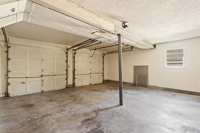 $190,000 | 11213 Myrtle Avenue, Kansas City, MO 64137