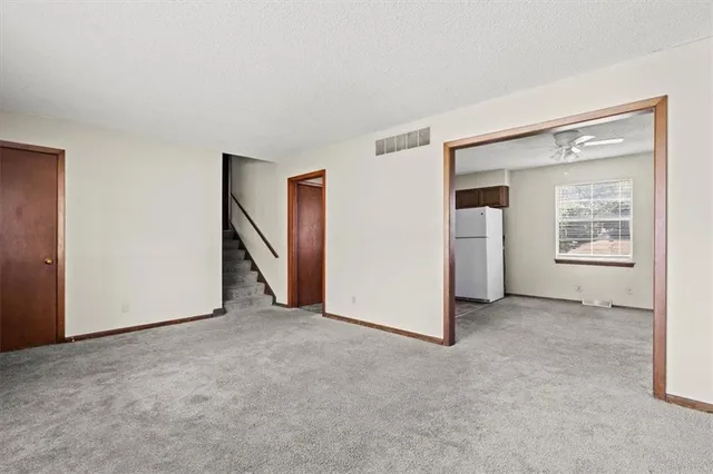 $190,000 | 11213 Myrtle Avenue, Kansas City, MO 64137