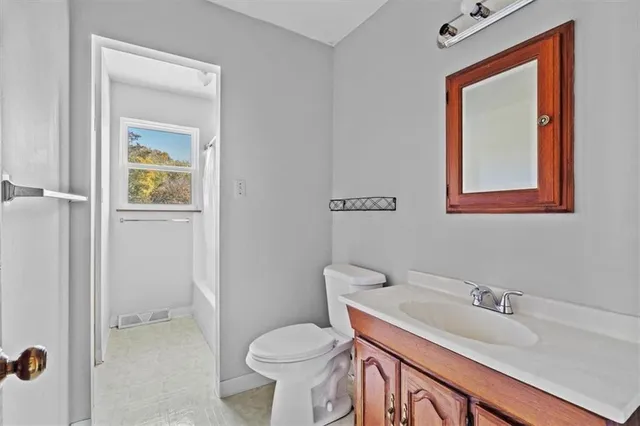 $190,000 | 11213 Myrtle Avenue, Kansas City, MO 64137