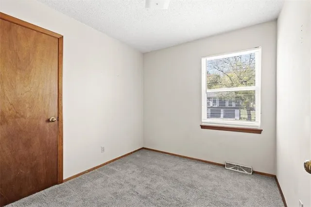 $190,000 | 11213 Myrtle Avenue, Kansas City, MO 64137