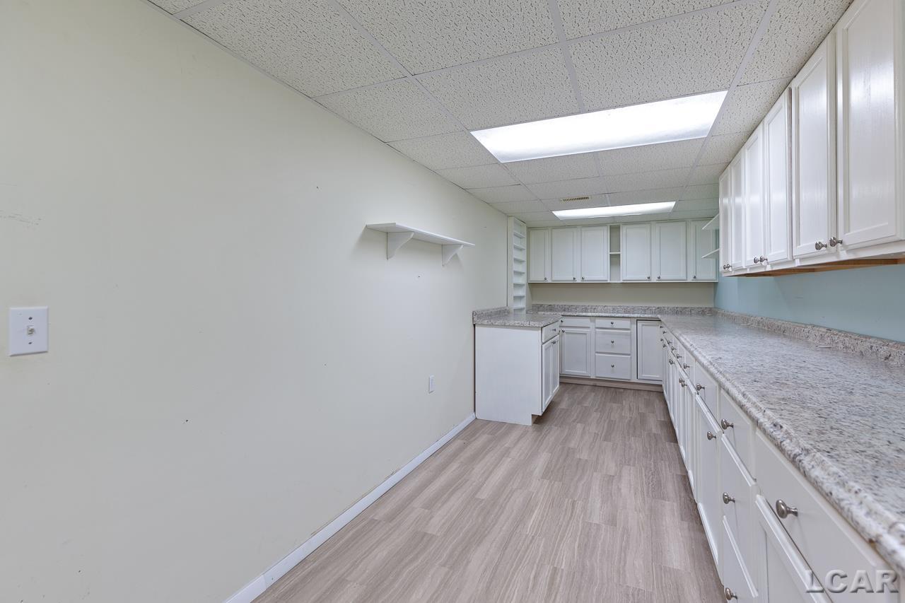 4032 Hunt Road Adrian, MI 49221 - Photo 24 of 48 50159599-47eea9b7-d4a0-4d43-b5c6-ad46481a5cae.JPG