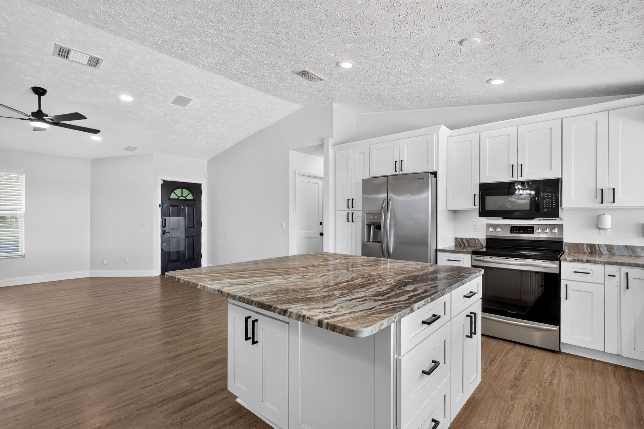 756 Southwest Ancona Road Port St. Lucie, FL 34953 - Photo 15 of 54 15-web-or-mls-5P1A6053