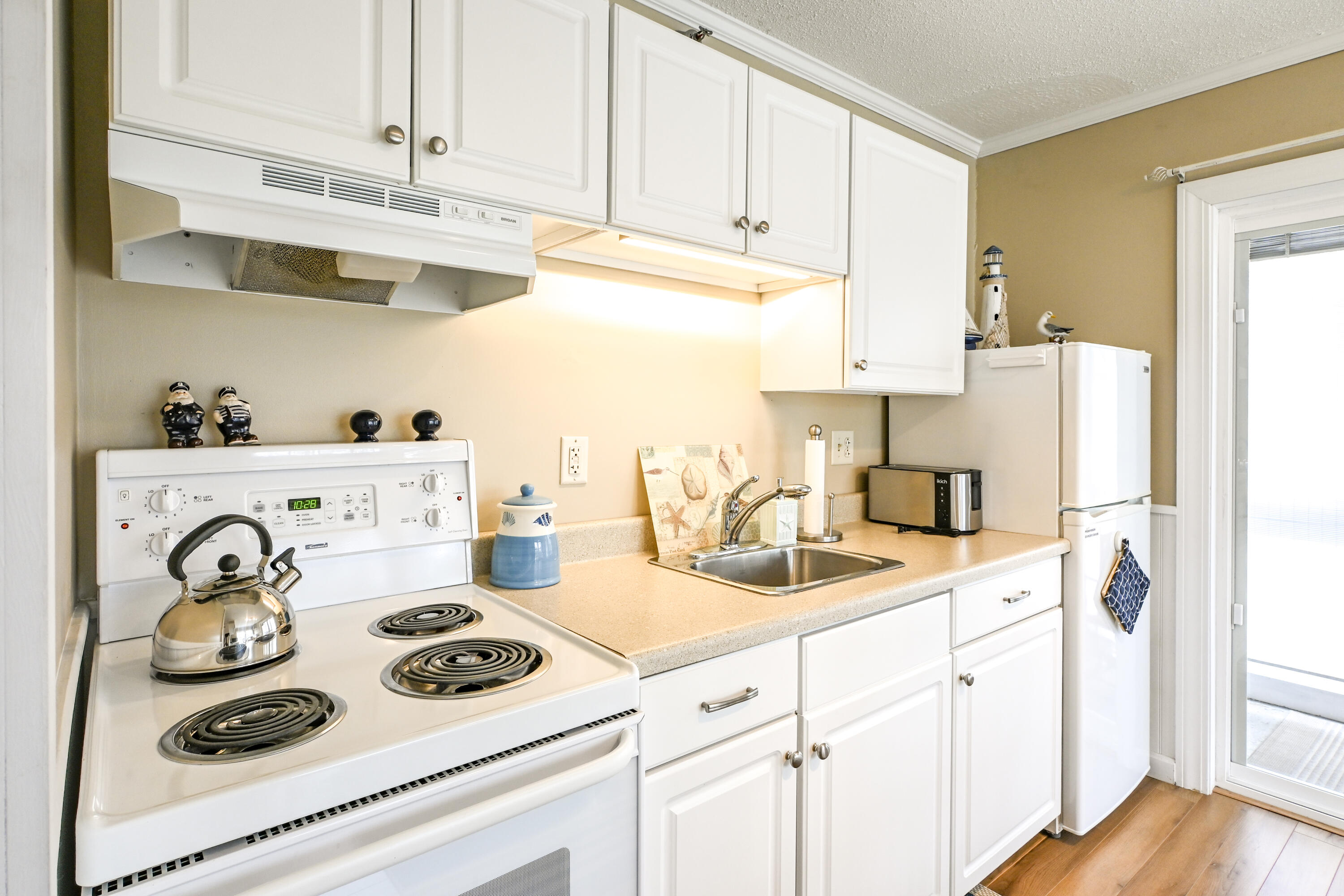 1762 Post Road, Unit 111 Wells, ME 04090 - Photo 15 of 18 1762PostRd111-28