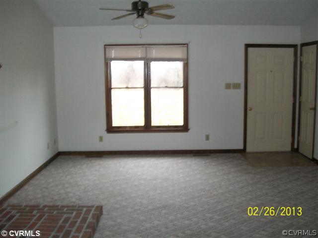 3648 Indian Neck Road St. Stephens Church, VA 23148 - Photo 3 of 8 Interior Space/Layout - other