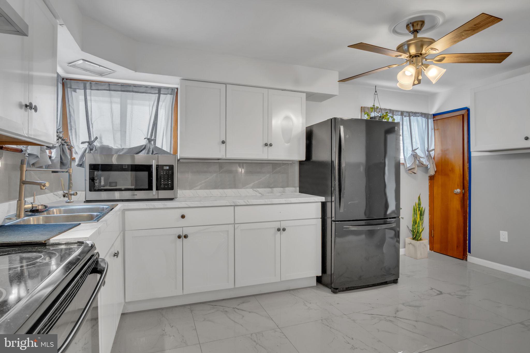 201 S Street Steelton, PA 17113 - Photo 3 of 24