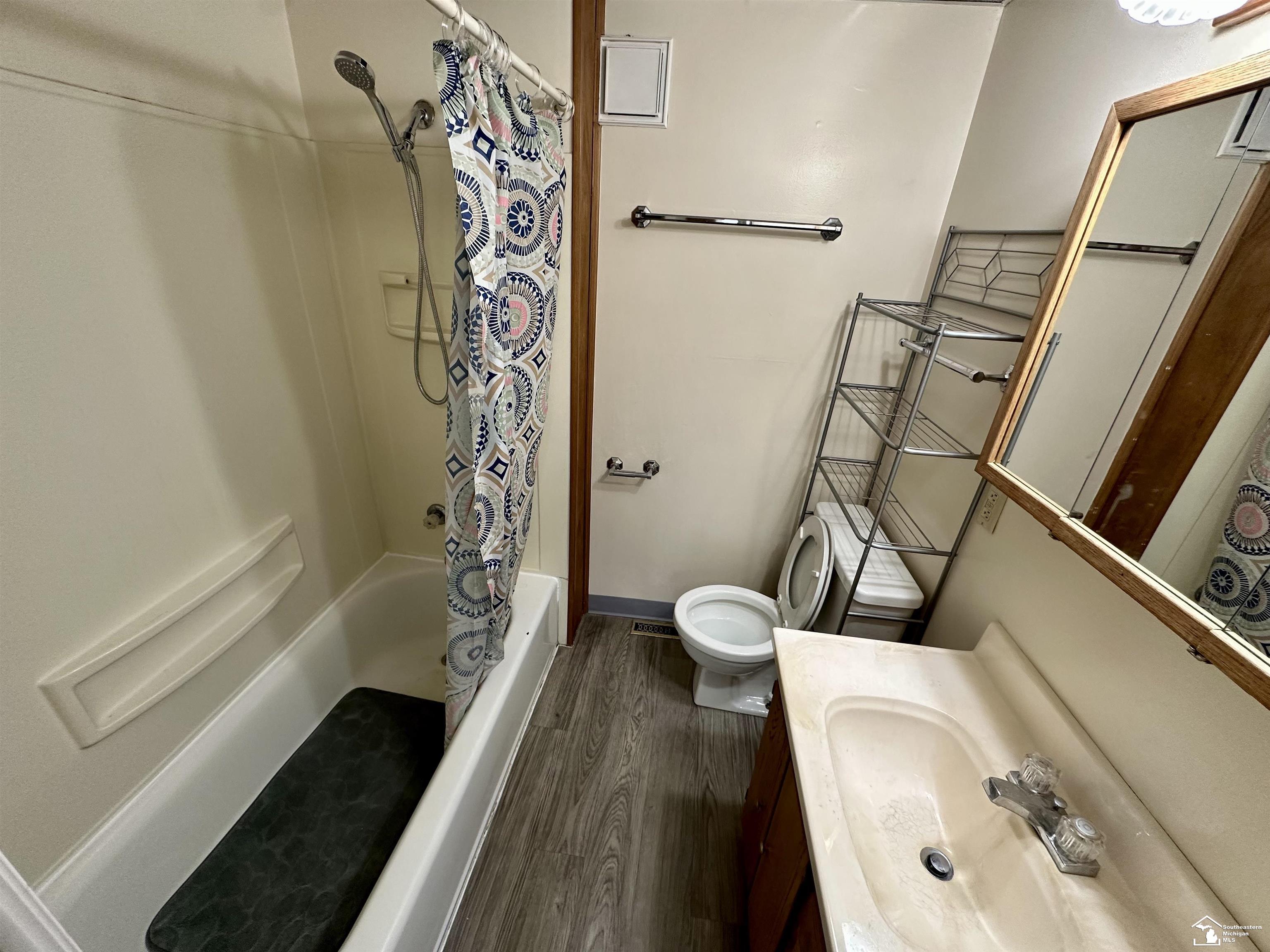 3042 South Custer Road Monroe, MI 48161 - Photo 15 of 21