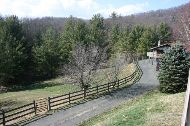 629 Tailor Made Ranch Road West Jefferson, NC 28694 - Photo 1 of 17 Gallery Image 1