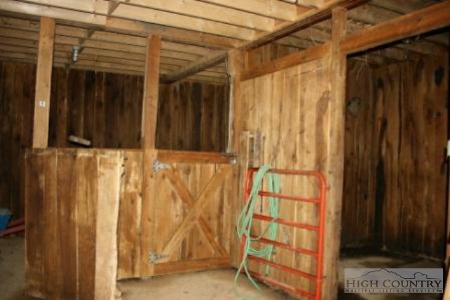 629 Tailor Made Ranch Road West Jefferson, NC 28694 - Photo 15 of 17 Gallery Image 15