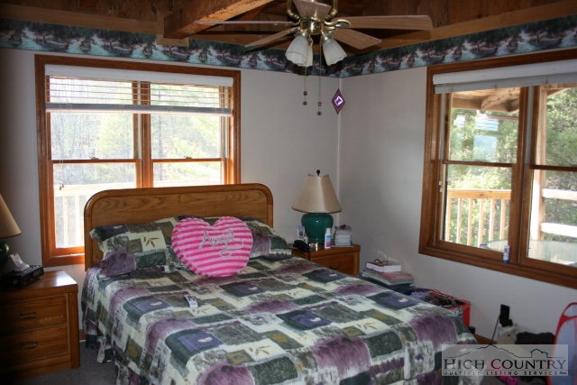629 Tailor Made Ranch Road West Jefferson, NC 28694 - Photo 3 of 17 Gallery Image 3
