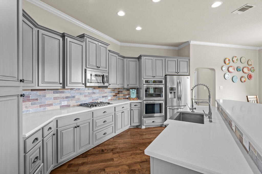 2873 Ranch Road Fredericksburg, TX 78624 - Photo 16 of 46 Gallery Image 16