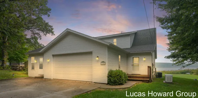 $645,000 | 11591 Wabasis Lake Drive Northeast, Greenville, MI 48838