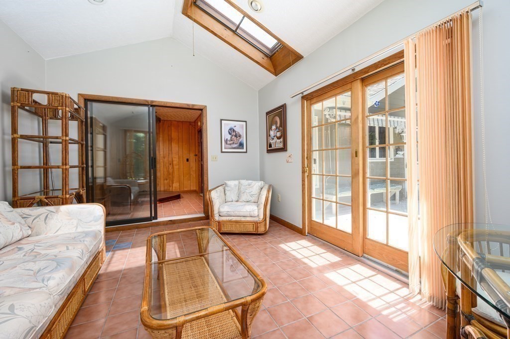 370 Pompeo Road Thompson, CT 06255 - Photo 15 of 36 Gallery Image 15