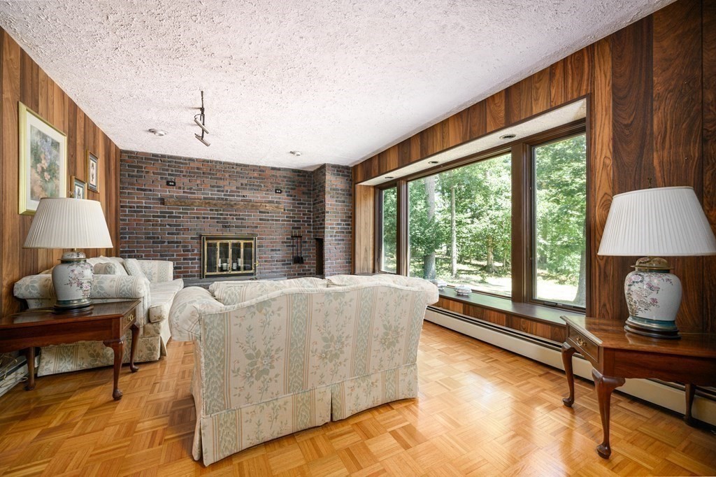 370 Pompeo Road Thompson, CT 06255 - Photo 17 of 36 Gallery Image 17