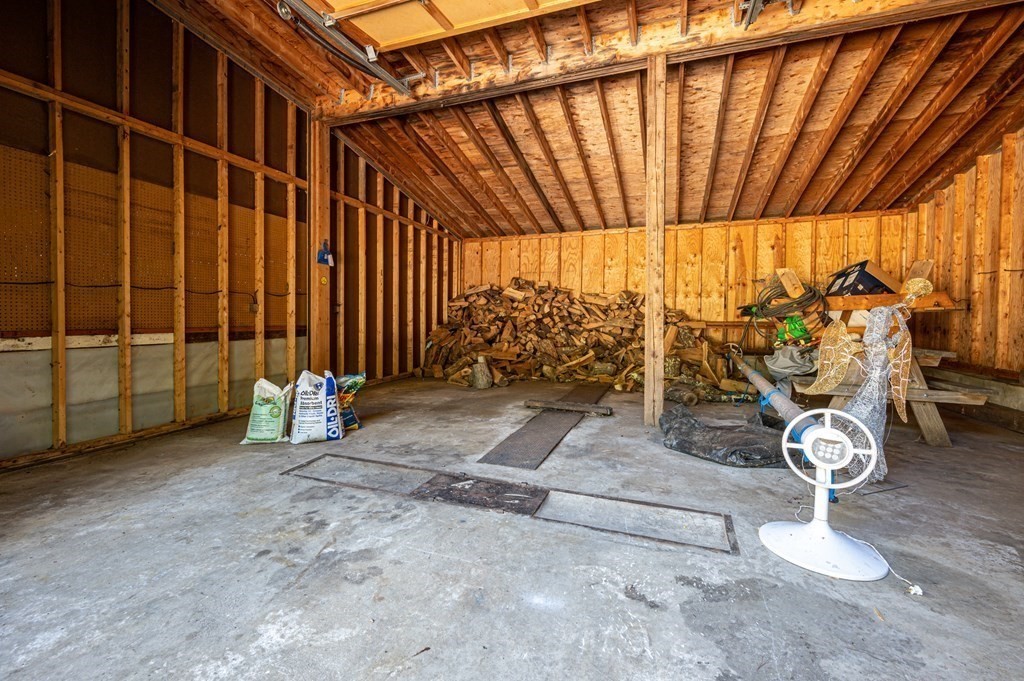 370 Pompeo Road Thompson, CT 06255 - Photo 32 of 36 Gallery Image 32