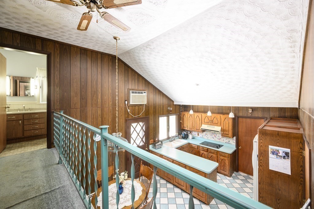 370 Pompeo Road Thompson, CT 06255 - Photo 8 of 36 Gallery Image 8