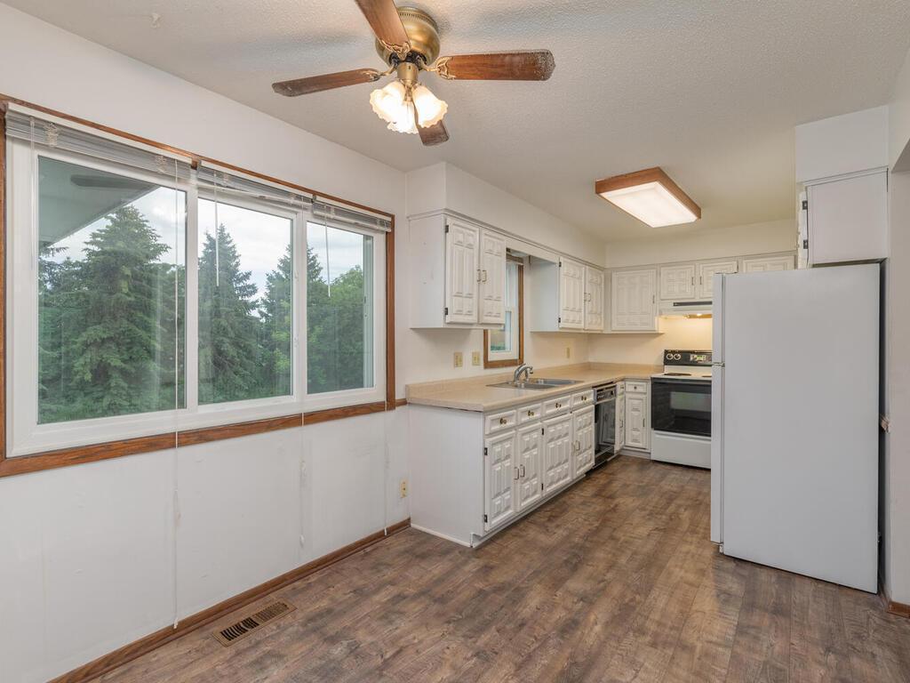 9724 Utica Road Bloomington, MN 55437 - Photo 22 of 47 Gallery Image 22