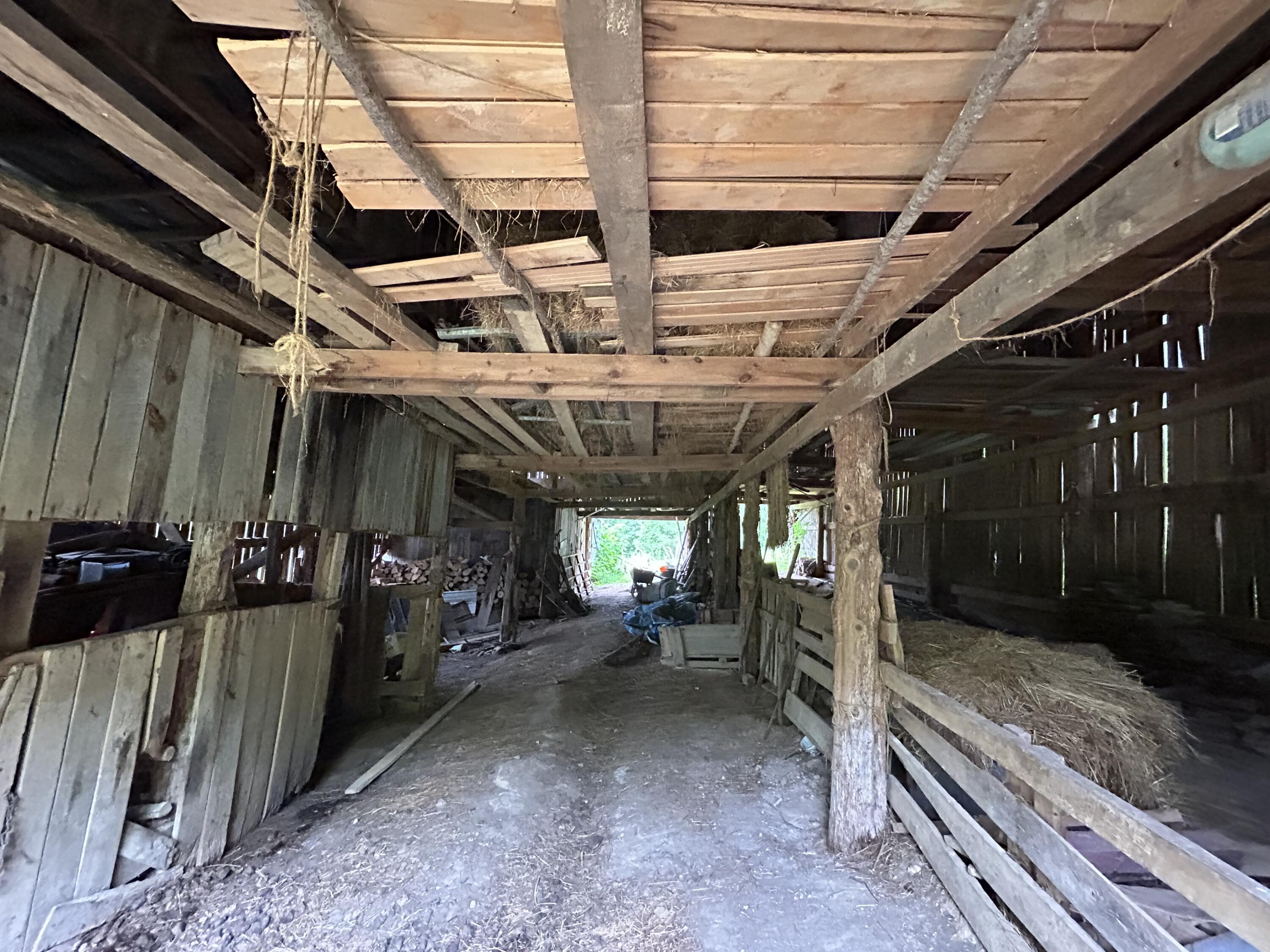 357 Sizemore Road Monticello, KY 42633 - Photo 47 of 50 Barn