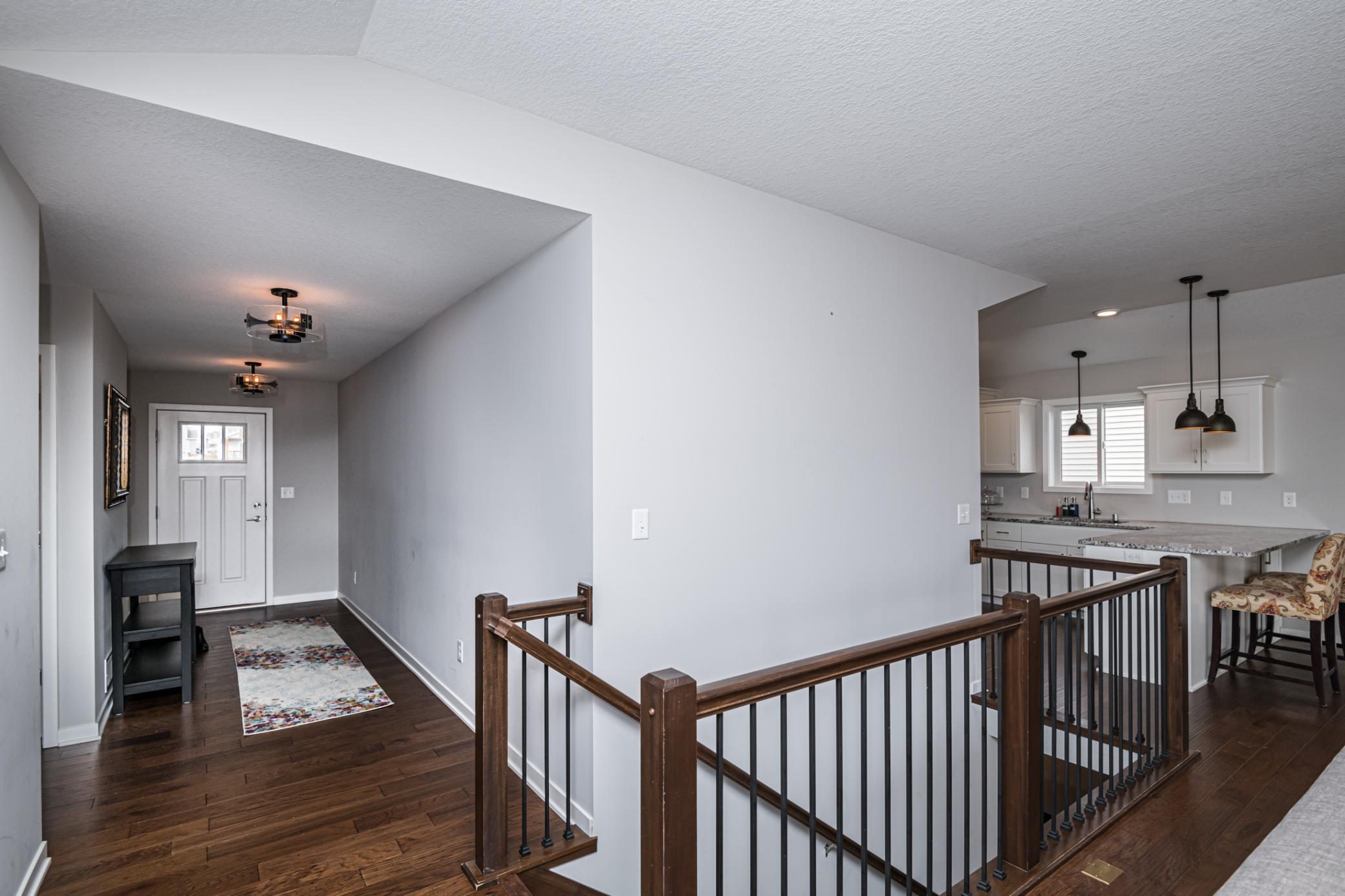 6142 39th Avenue Northwest Rochester, MN 55901 - Photo 2 of 33 Gallery Image 2