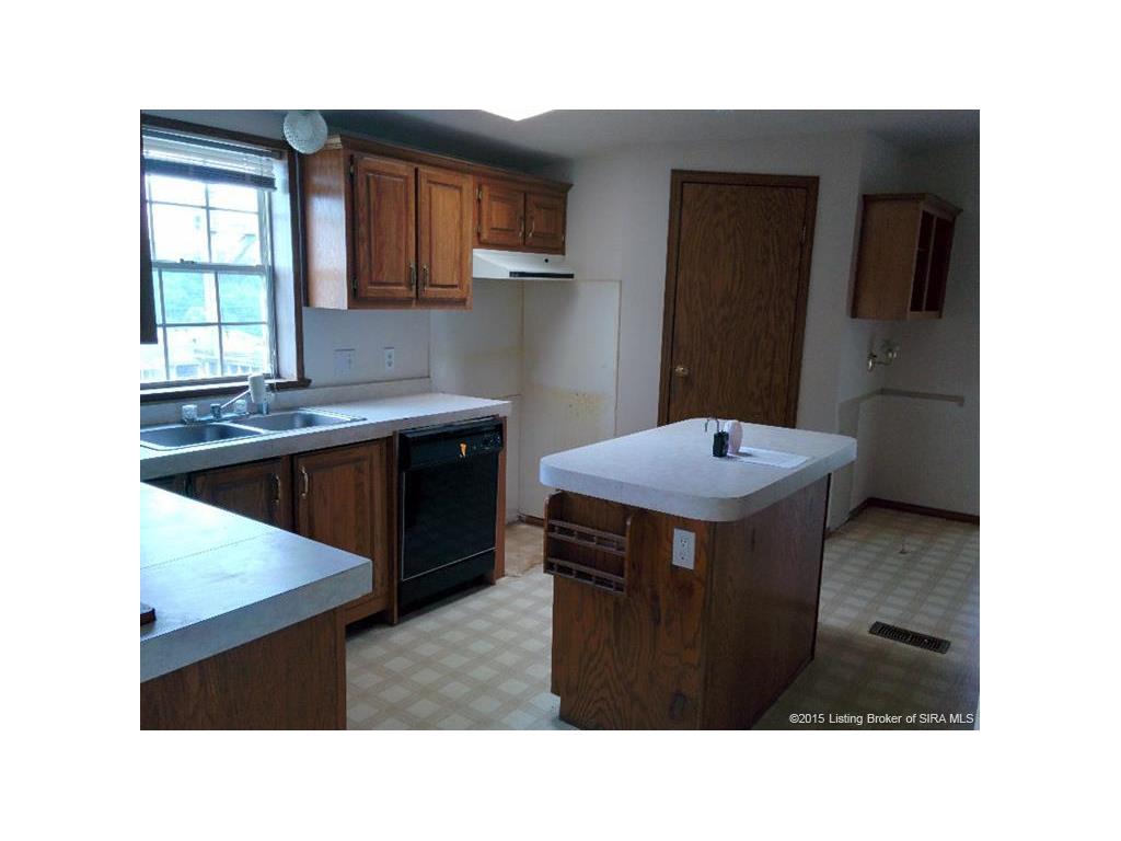 4011 1/2 Green Valley Road New Albany, IN 47150 - Photo 13 of 27 Gallery Image 13