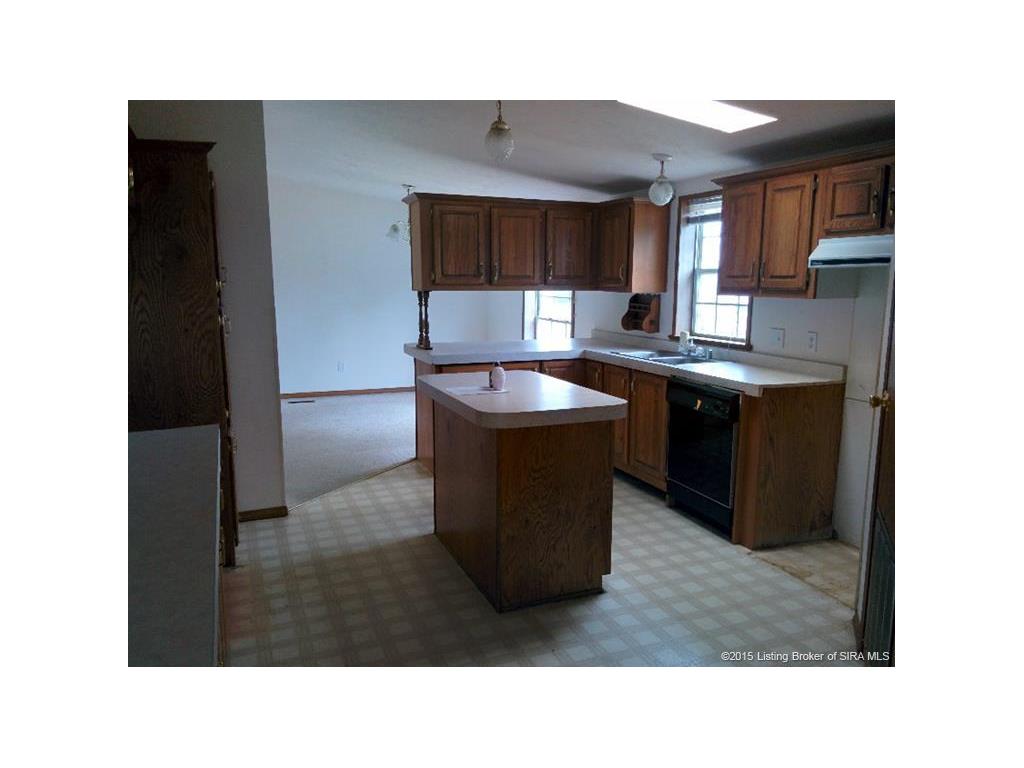 4011 1/2 Green Valley Road New Albany, IN 47150 - Photo 14 of 27 Gallery Image 14