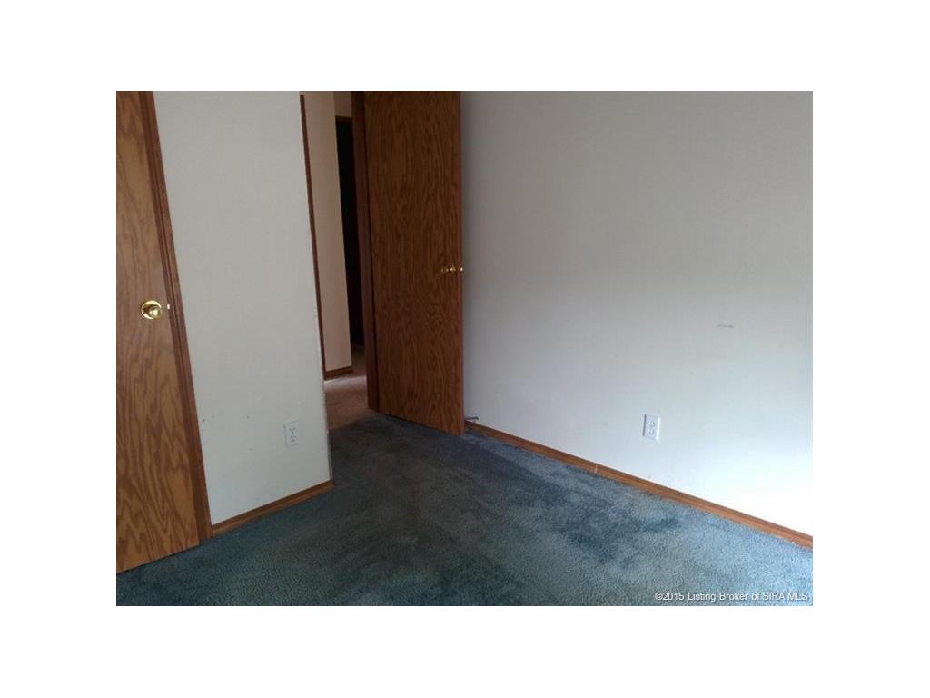 4011 1/2 Green Valley Road New Albany, IN 47150 - Photo 25 of 27 Gallery Image 25