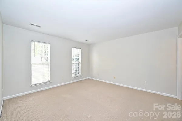 $289,900 | 1605 Royal Tree Court, Charlotte, NC 28216