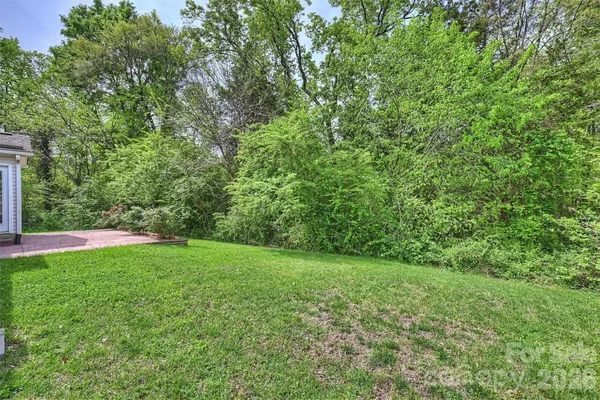 $289,900 | 1605 Royal Tree Court, Charlotte, NC 28216