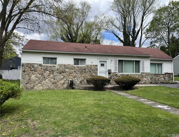 $285,500 | 2 Gardner Street, Newburgh, NY 12550