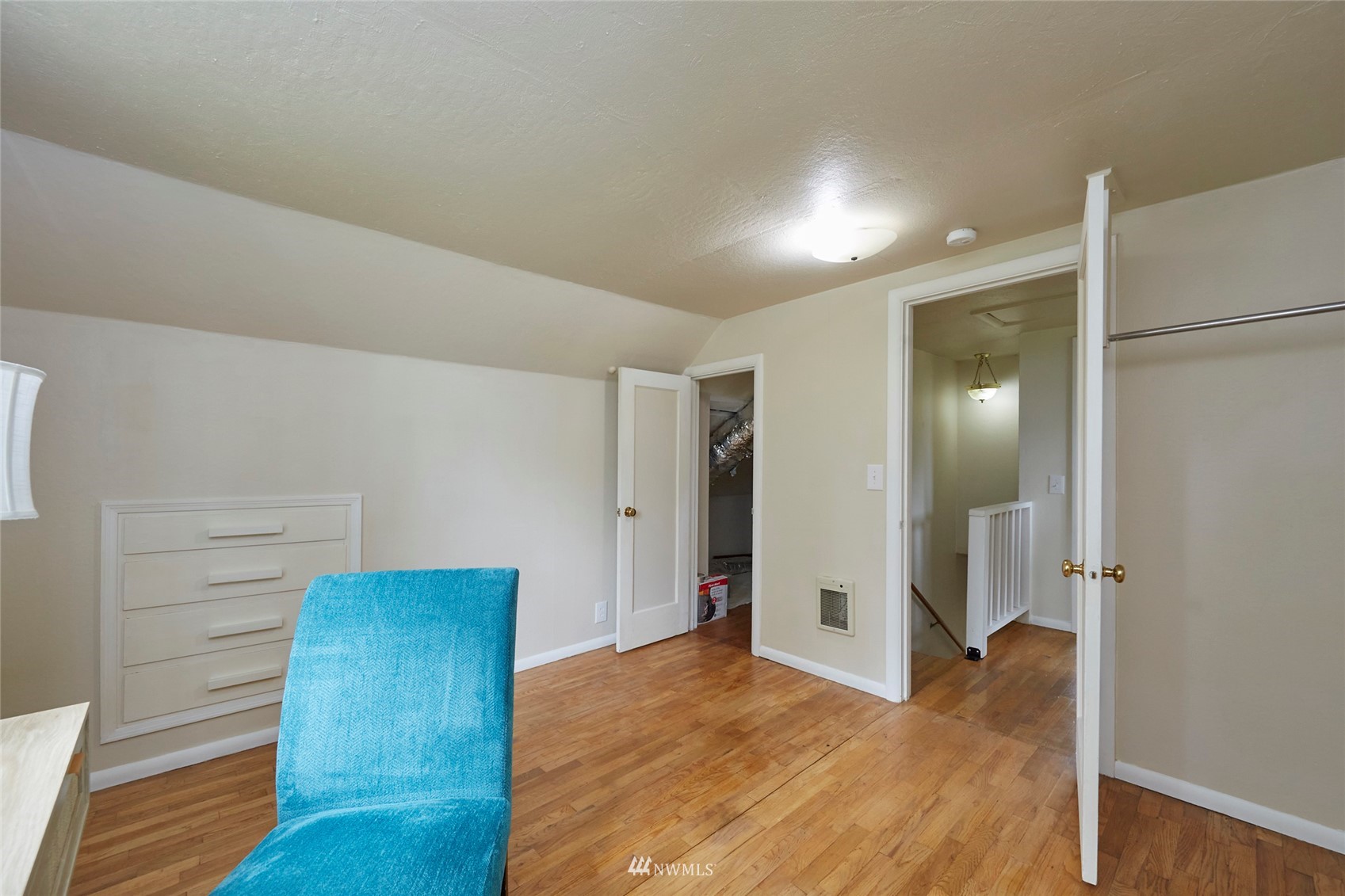 1446 Dogwood Hill Road Southwest Port Orchard, WA 98366 - Photo 30 of 31 a view of empty room with wooden floor