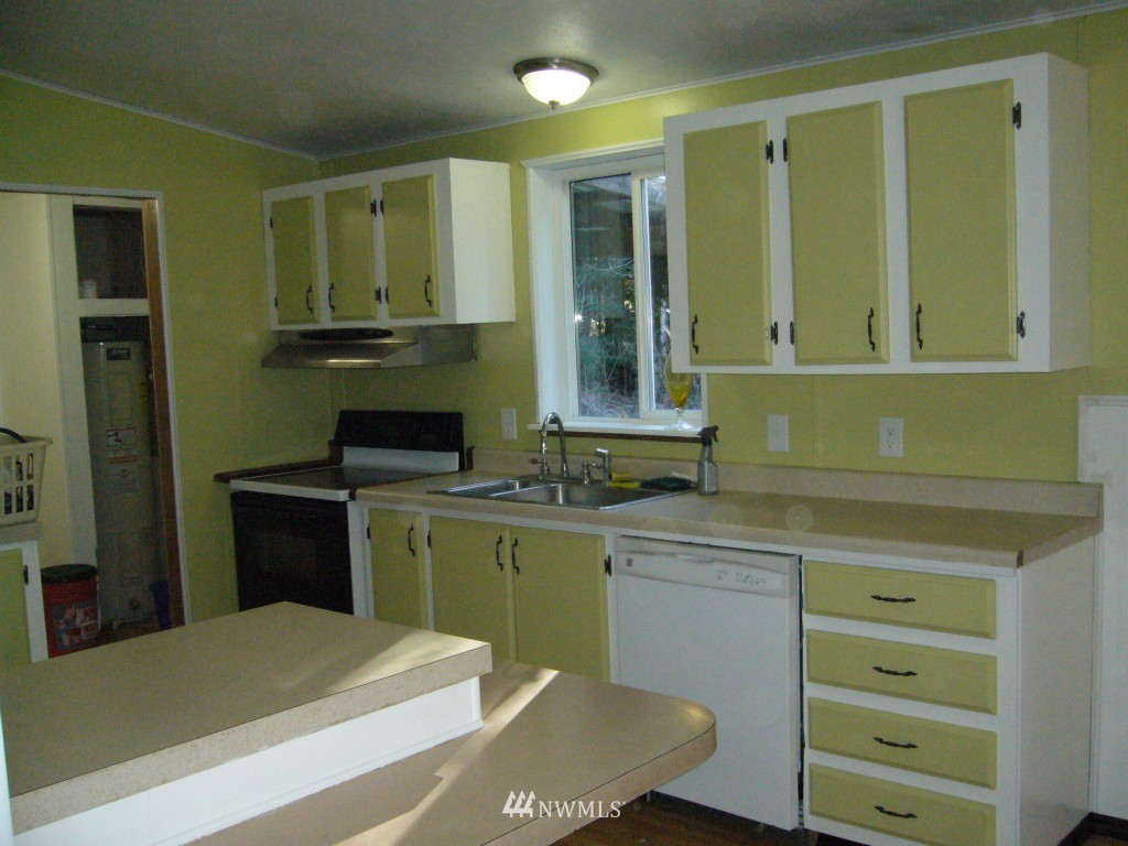 51 Rixon Road Beaver, WA 98305 - Photo 7 of 10 Gallery Image 7