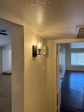 $2,395 | 5701 West Jupiter Way, Chandler, AZ 85226