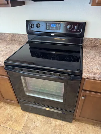 $2,395 | 5701 West Jupiter Way, Chandler, AZ 85226