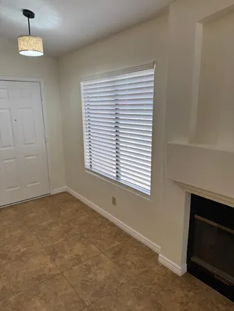 $2,395 | 5701 West Jupiter Way, Chandler, AZ 85226