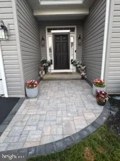 a view of a entryway of the house
