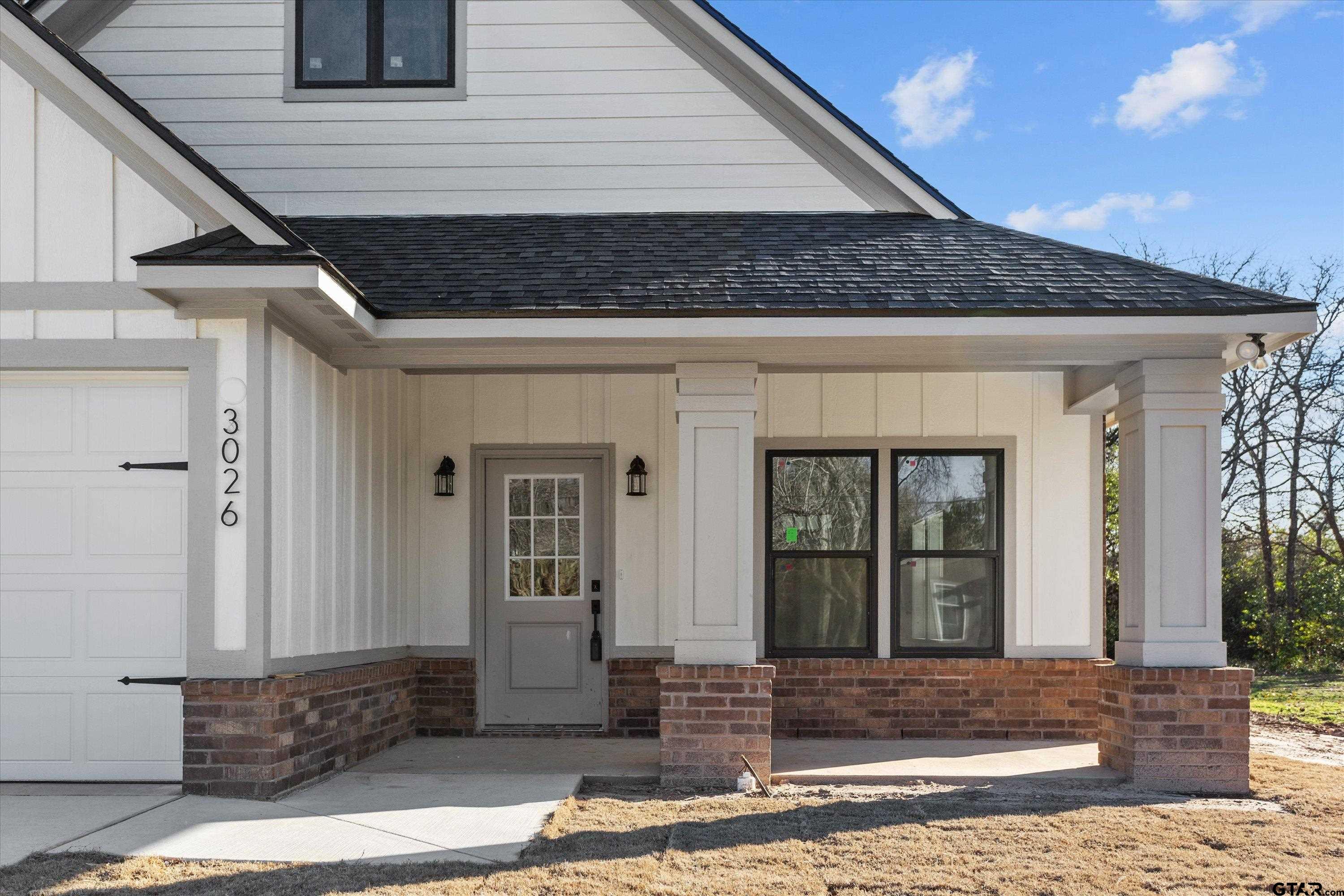 3026 Rose Tyler, TX 75701 - Photo 4 of 25 a front view of a house