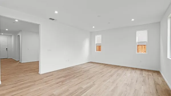 $587,950 | 1708 London Way, Plumas Lake, CA 95961