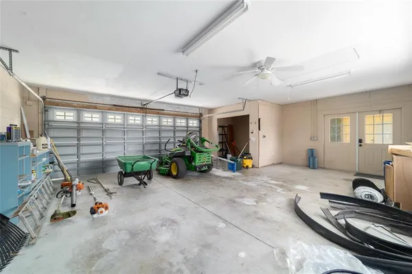 $1,600,000 | 16638 North Highway 329, Reddick, FL 32686