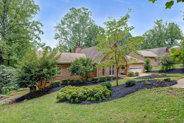 $650,000 | 155 Waterford Drive, Inman, SC 29349