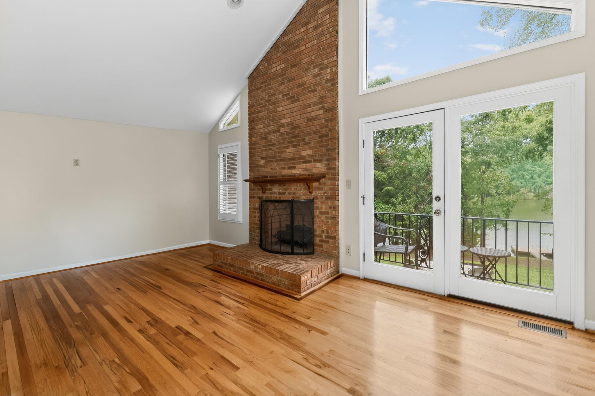 155 Waterford Drive Inman, SC 29349 - Photo 7 of 37